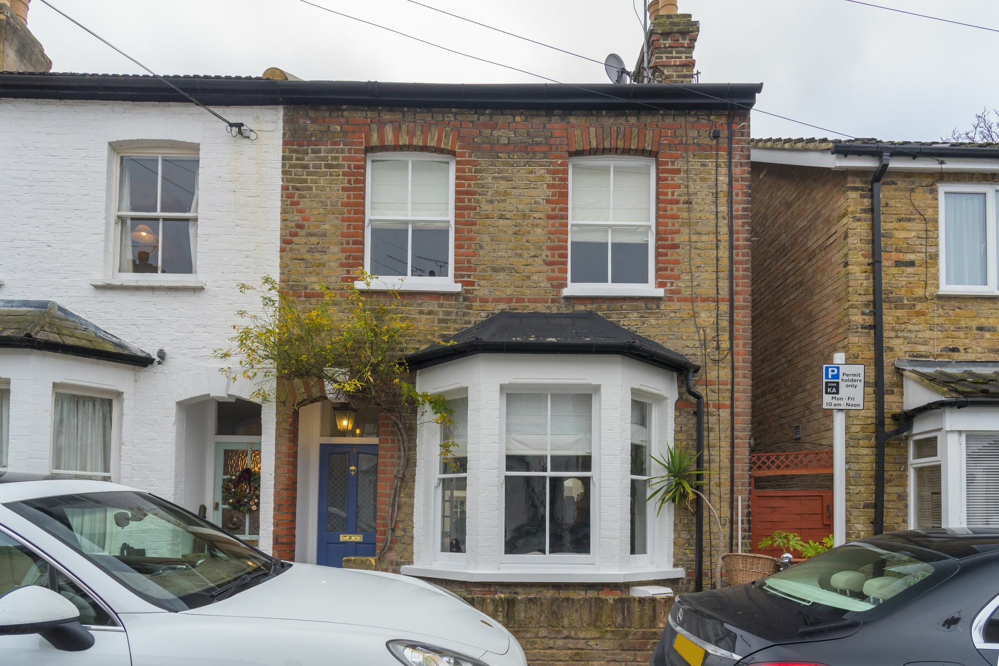 Traditional Home In Kew Gardens By Underthedoormat Richmond  Exterior photo